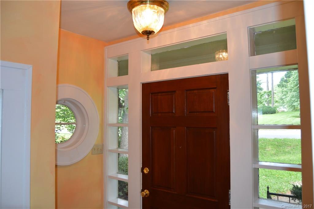 525 Sullivan Road Statesville, NC 28677 - Photo 8 of 23 Gallery Image 8