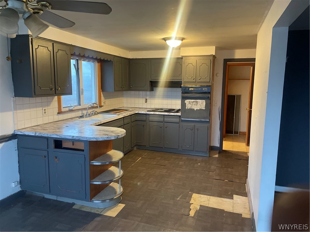 1380 Harlem Road Cheektowaga, NY 14206 - Photo 18 of 49 Upper Unit Kitchen