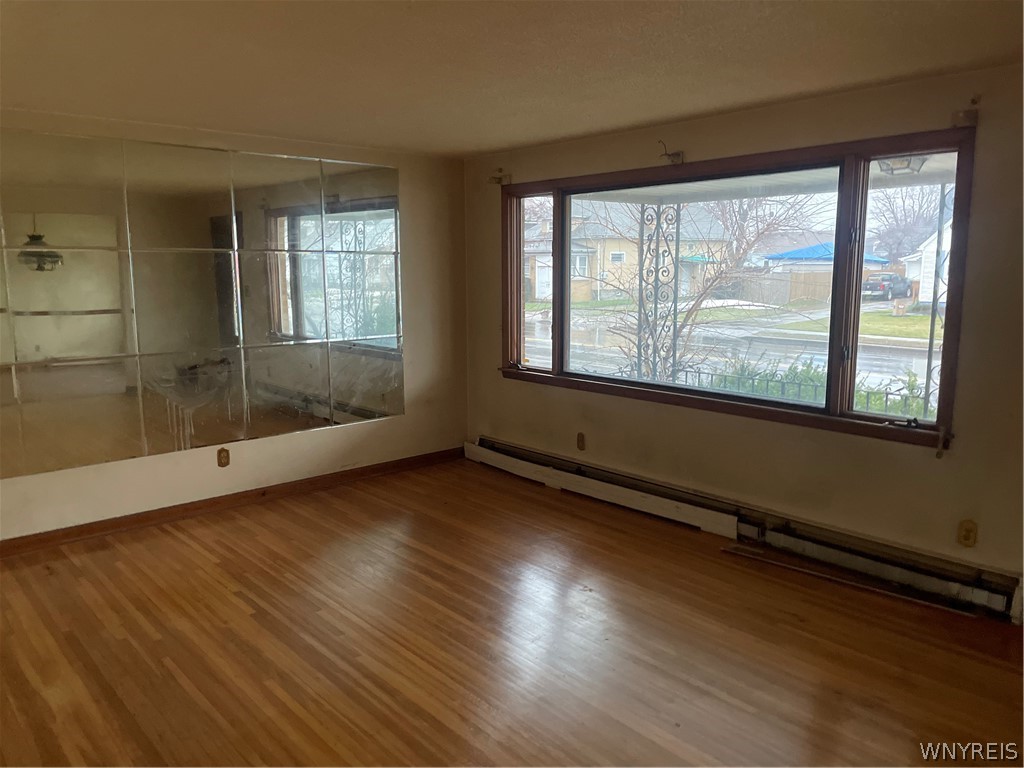 1380 Harlem Road Cheektowaga, NY 14206 - Photo 6 of 49 Lower Unit Living Room