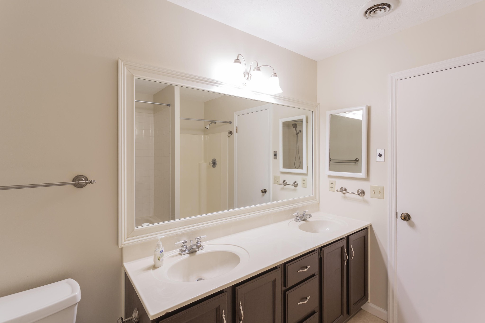 960 Spinnaker Road Knoxville, TN 37934 - Photo 19 of 32 Gallery Image 19