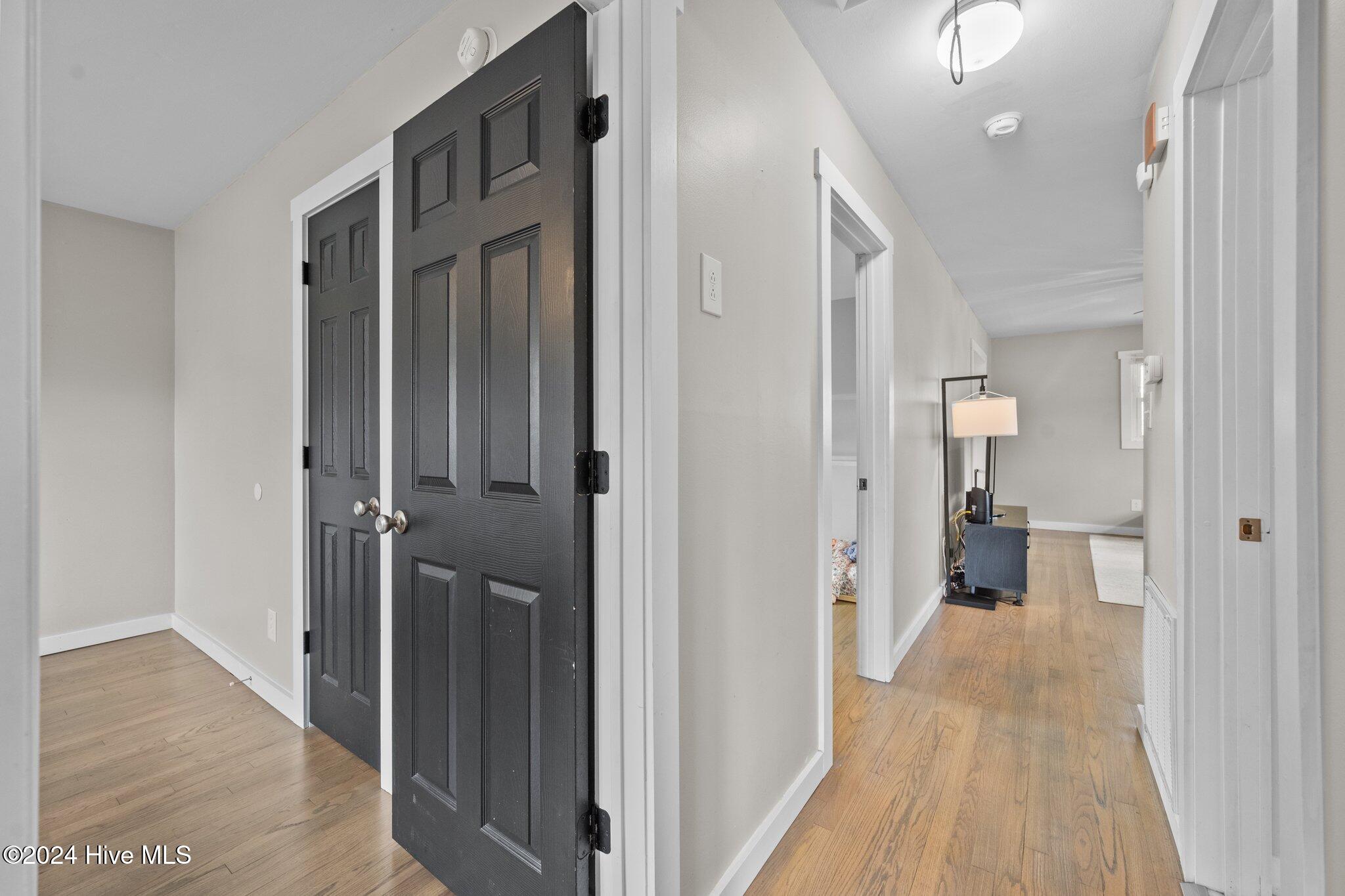 103 Cardinal Road Jacksonville, NC 28546 - Photo 20 of 51 20-web-or-mls-_Z727437