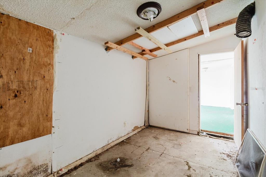 11835 Circle B Road Dade City, FL 33525 - Photo 48 of 65