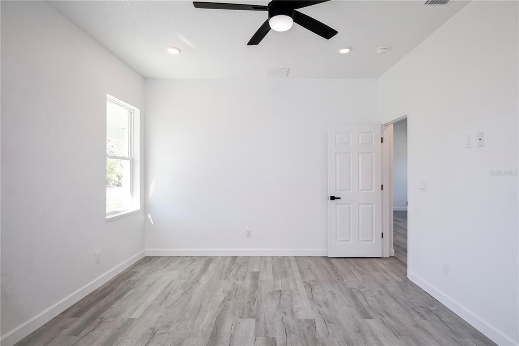 3915 El Rado Avenue Sebring, FL 33872 - Photo 16 of 45