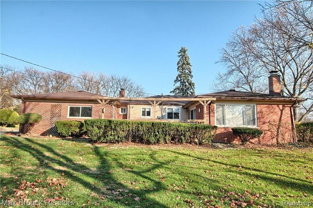 28379 New Castle Road Farmington Hills, MI 48331 - Photo 22 of 24