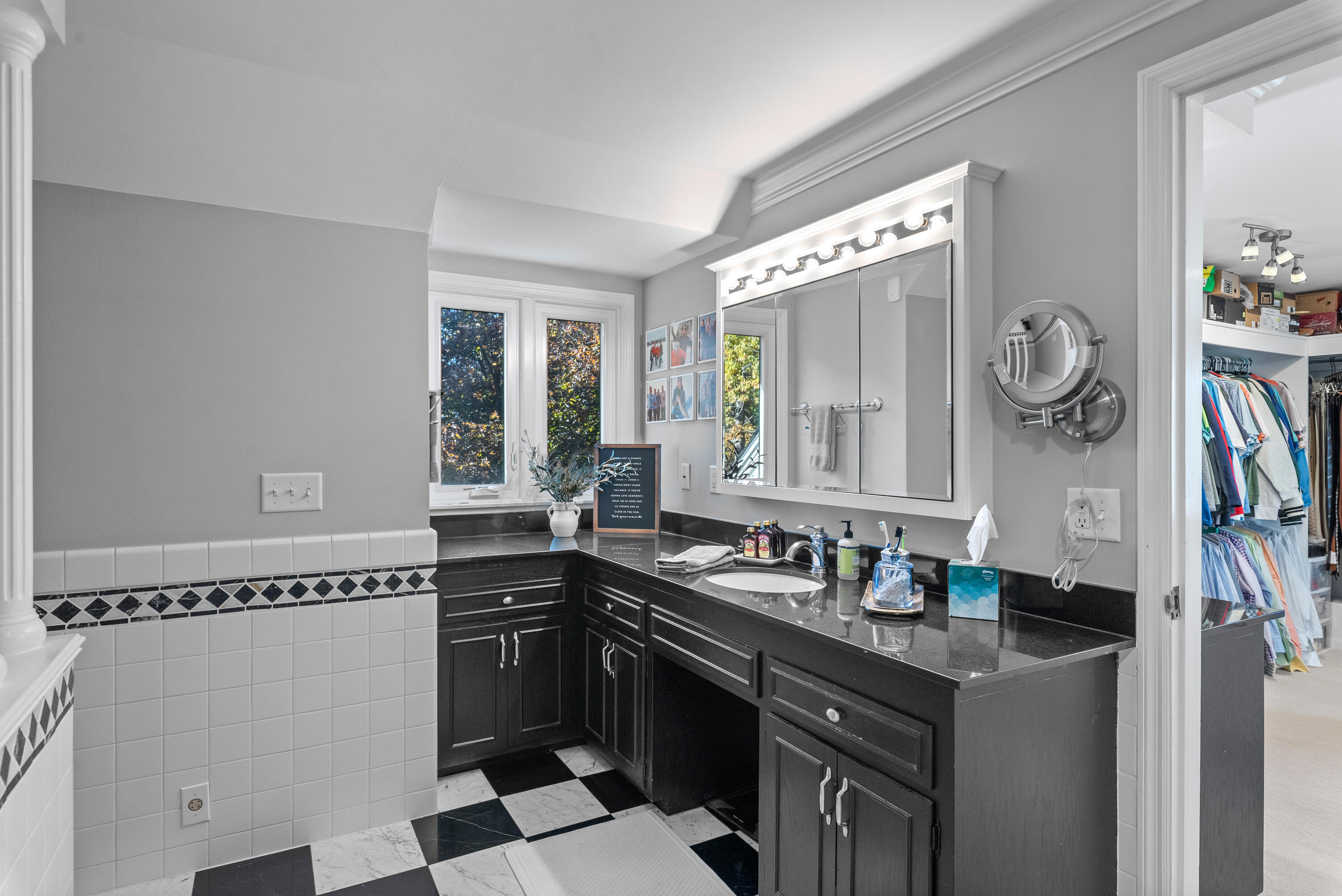 14220 Hillside Road Elm Grove, WI 53122 - Photo 24 of 56 Master Bathroom