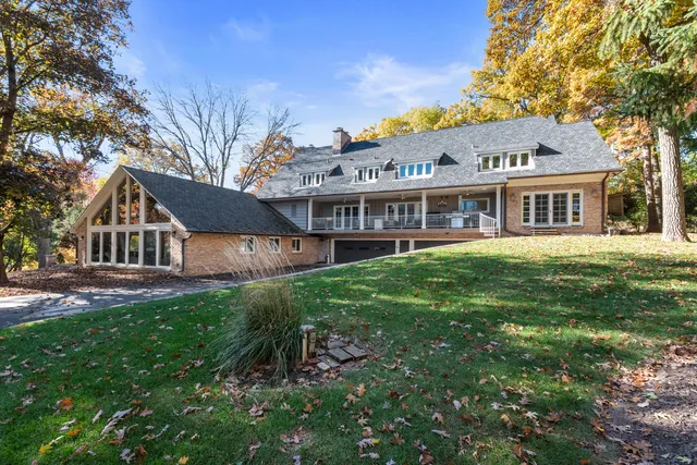 $1,695,000 | 14220 Hillside Road, Elm Grove, WI 53122
