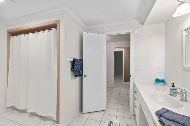 $1,695,000 | 14220 Hillside Road, Elm Grove, WI 53122