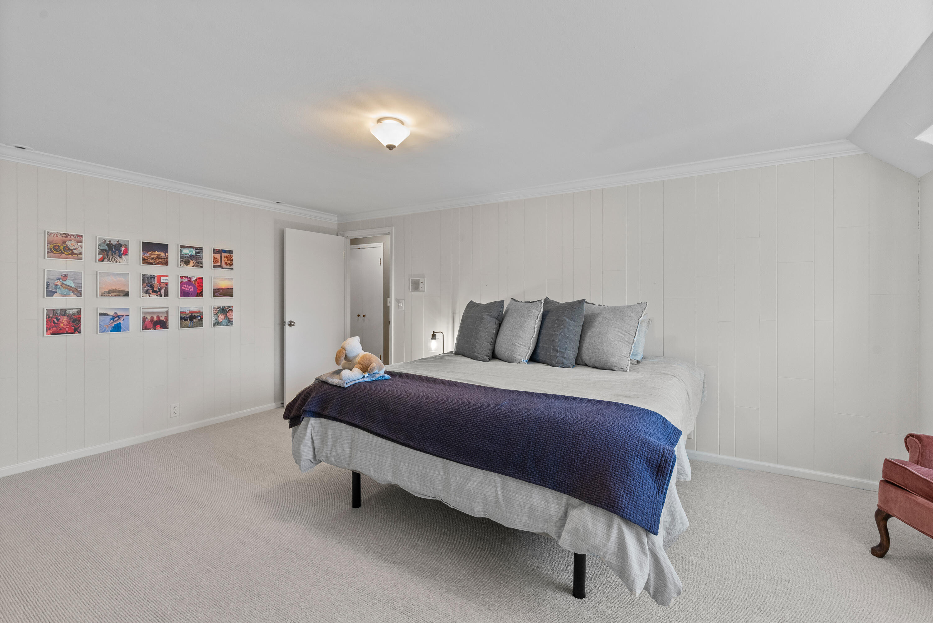 14220 Hillside Road Elm Grove, WI 53122 - Photo 37 of 56 Bedroom