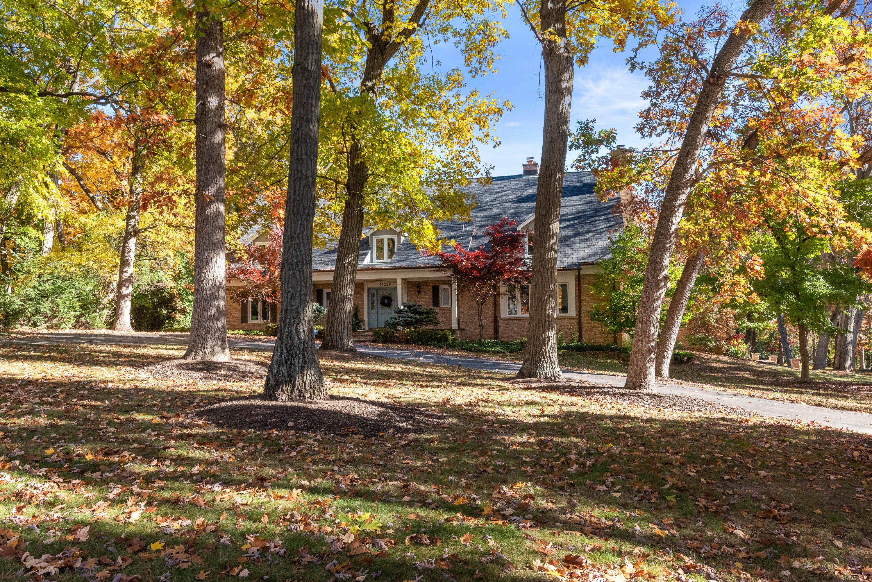 14220 Hillside Road Elm Grove, WI 53122 - Photo 48 of 56 Exterior
