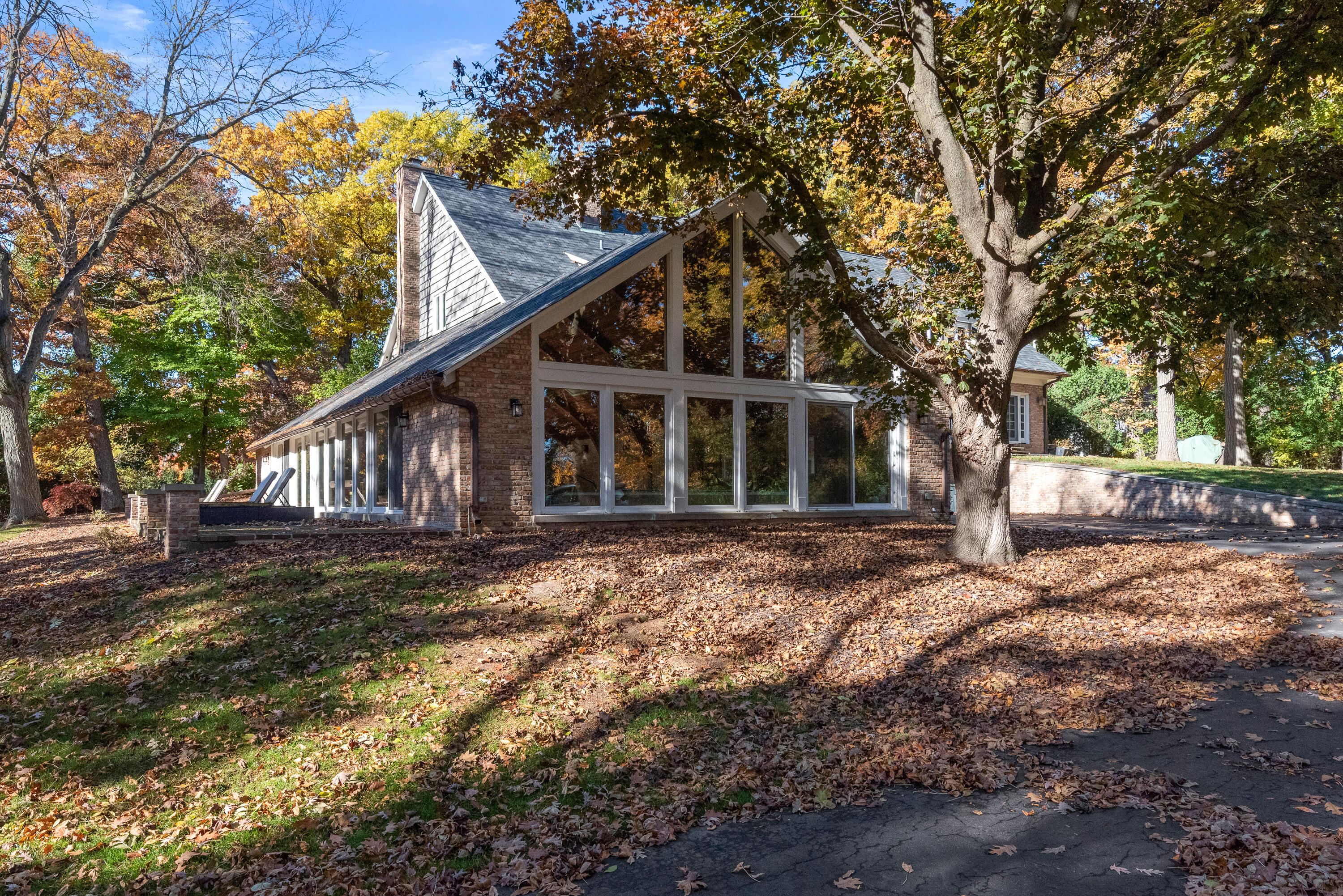 14220 Hillside Road Elm Grove, WI 53122 - Photo 50 of 56 Exterior