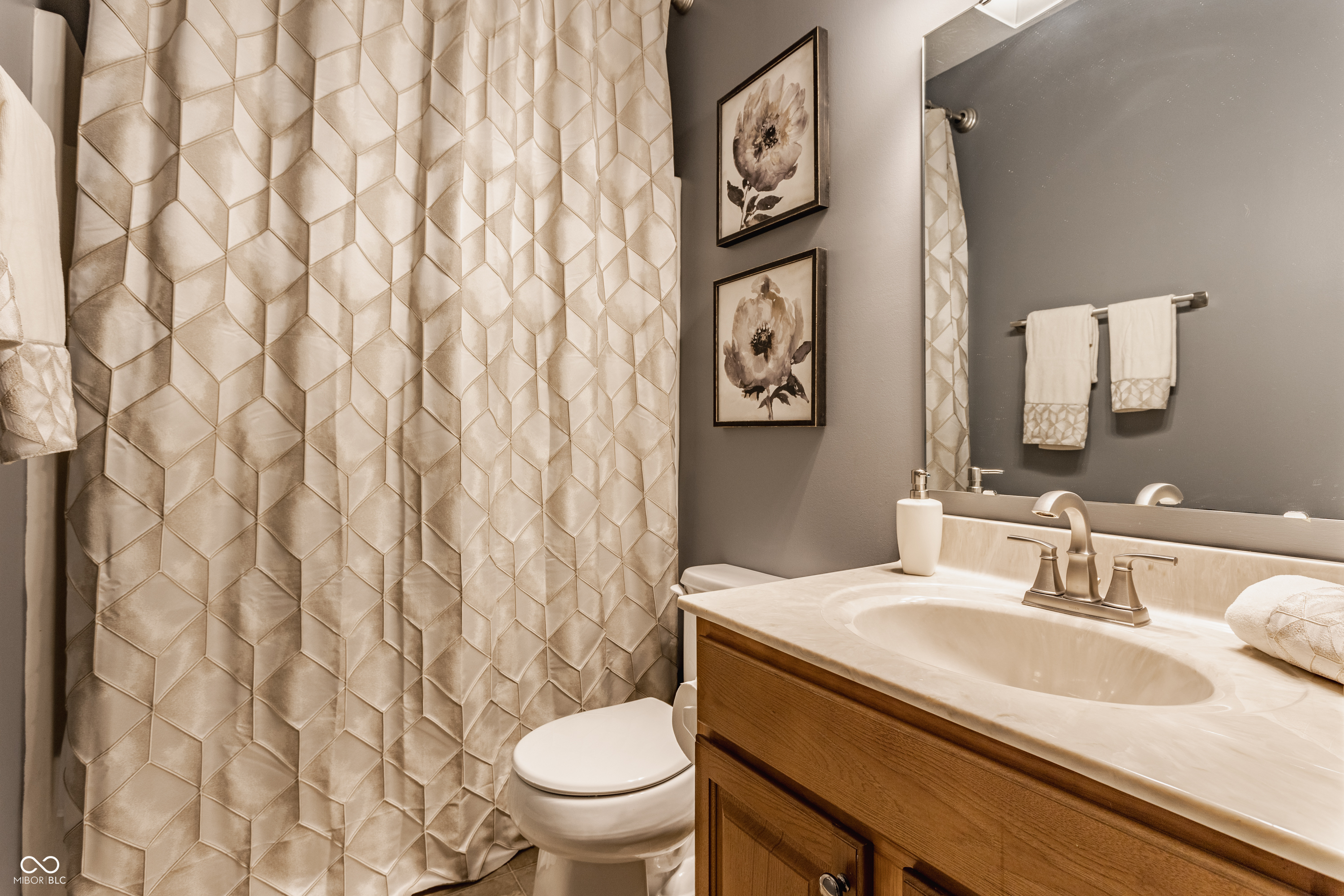 4112 Hickory Ridge Boulevard Greenwood, IN 46143 - Photo 16 of 23