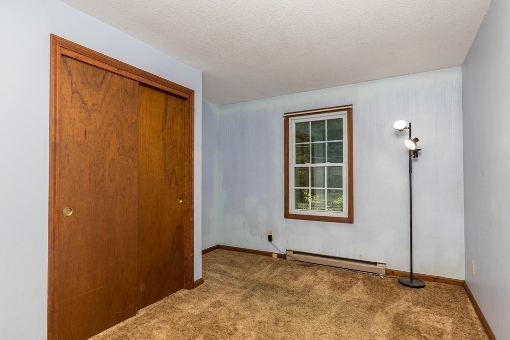 748 Clark Street Gardner, MA 01440 - Photo 12 of 14