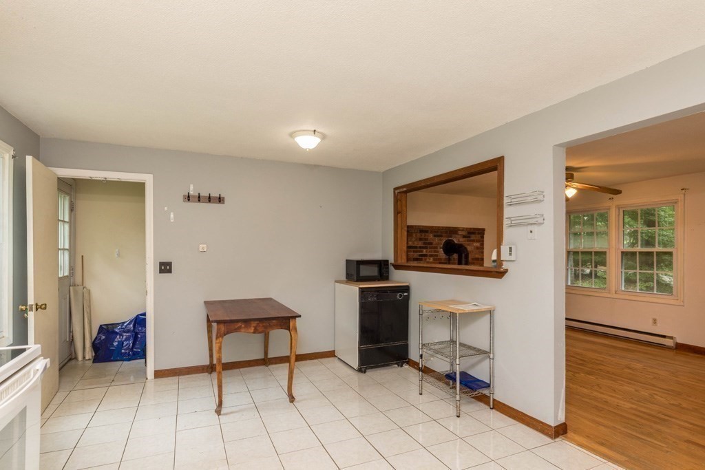 748 Clark Street Gardner, MA 01440 - Photo 5 of 14