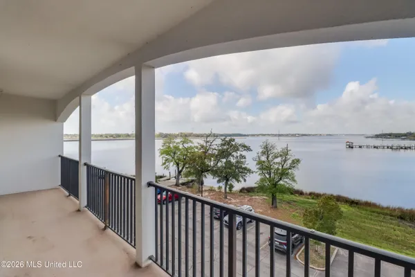 $249,000 | 630 Bay Cove Drive, Unit 203, Biloxi, MS 39532
