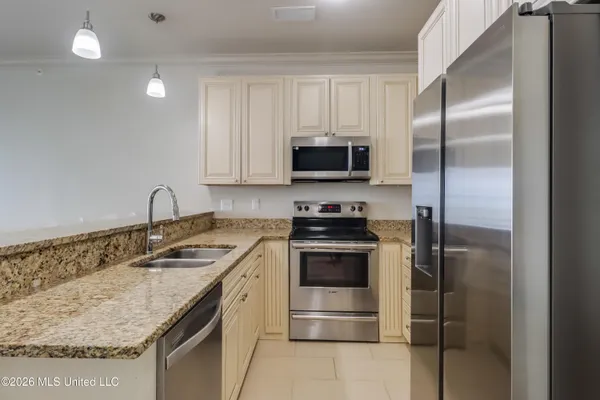 $249,000 | 630 Bay Cove Drive, Unit 203, Biloxi, MS 39532