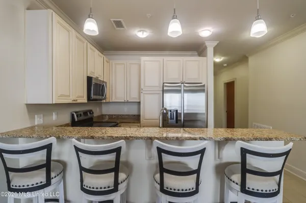 $249,000 | 630 Bay Cove Drive, Unit 203, Biloxi, MS 39532