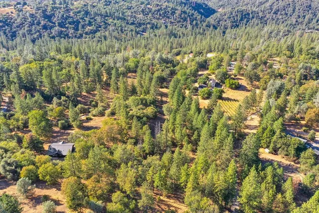 $985,000 | 5205 Rooster Lane, Somerset, CA 95684