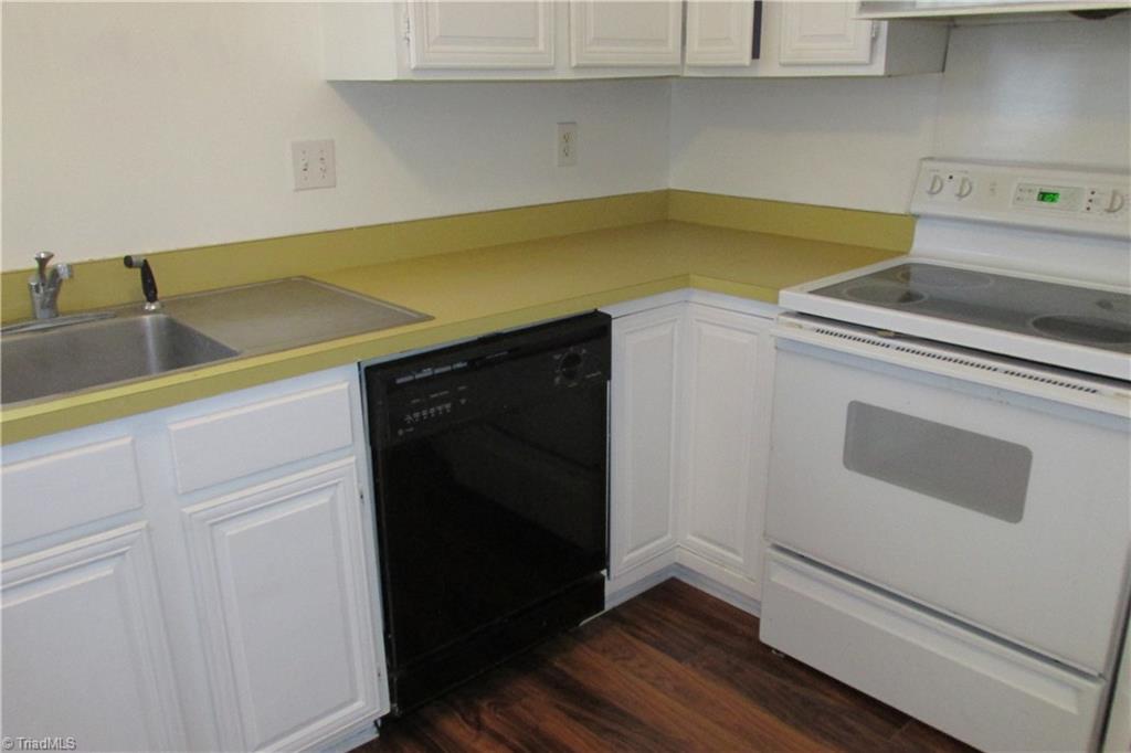 4840 Tower Road, Unit B Greensboro, NC 27410 - Photo 8 of 19 Gallery Image 8