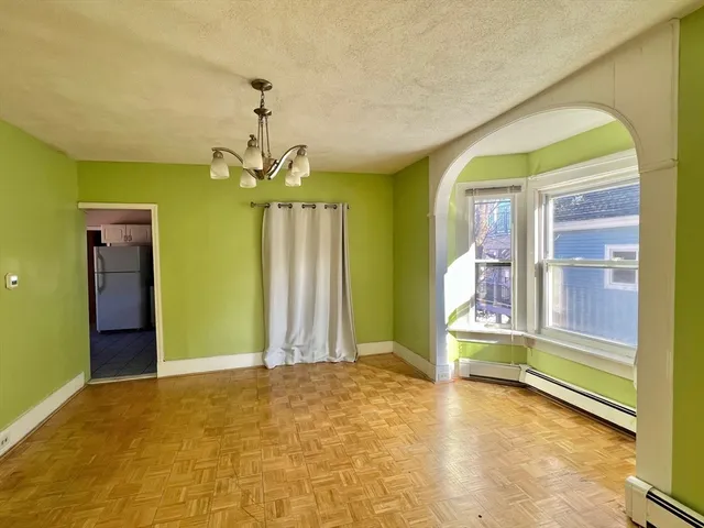 $2,500 | 18 Garland Avenue, Unit 18, Malden, MA 02148