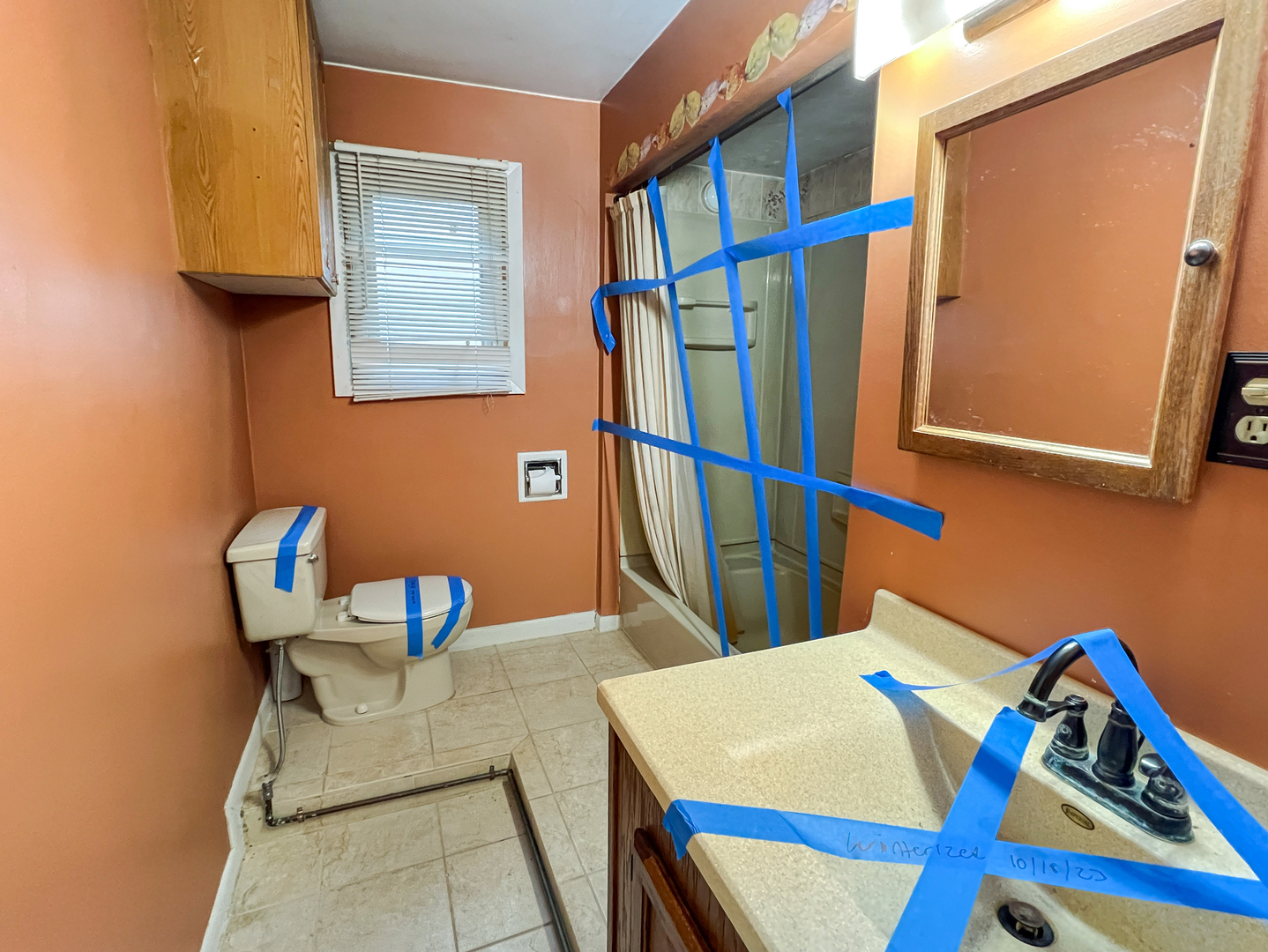 10 Hilltop Road Cary, IL 60013 - Photo 7 of 13 a view of a dining room with furniture and a window