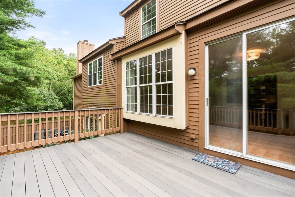 200 Ridgefield Circle, Unit C Clinton, MA 01510 - Photo 4 of 35 a view of a house with a porch