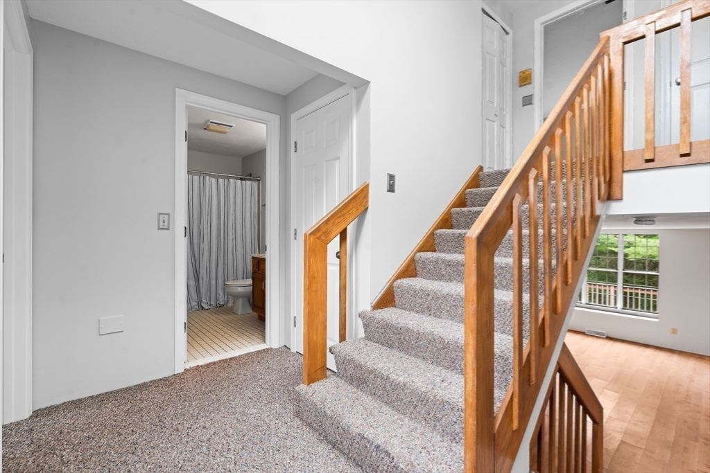 200 Ridgefield Circle, Unit C Clinton, MA 01510 - Photo 10 of 35