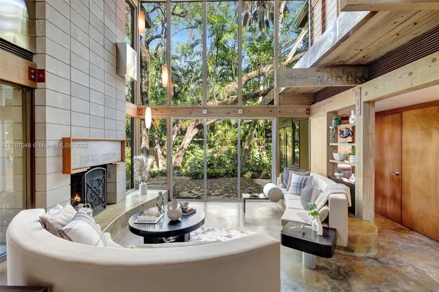 $1,300,000 | 2410 Southwest 29th Way, Fort Lauderdale, FL 33312