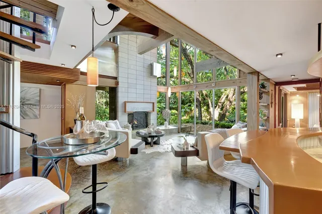 $1,300,000 | 2410 Southwest 29th Way, Fort Lauderdale, FL 33312