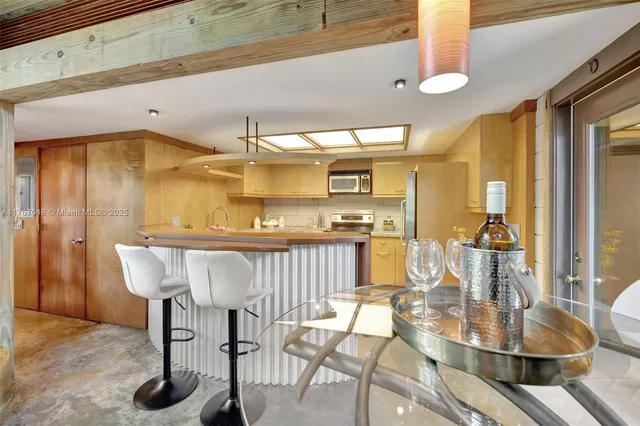 $1,300,000 | 2410 Southwest 29th Way, Fort Lauderdale, FL 33312