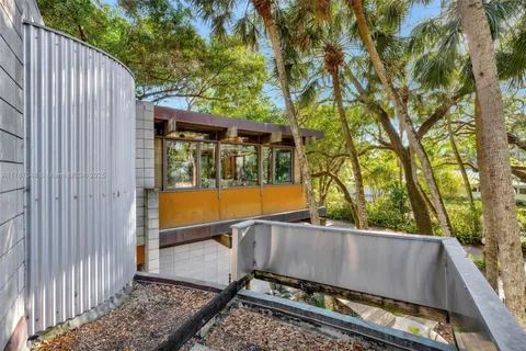 $1,300,000 | 2410 Southwest 29th Way, Fort Lauderdale, FL 33312