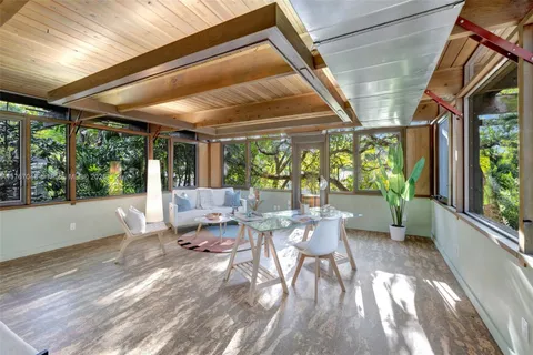 $1,300,000 | 2410 Southwest 29th Way, Fort Lauderdale, FL 33312