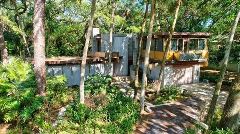 $1,300,000 | 2410 Southwest 29th Way, Fort Lauderdale, FL 33312