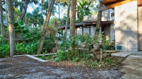 $1,300,000 | 2410 Southwest 29th Way, Fort Lauderdale, FL 33312