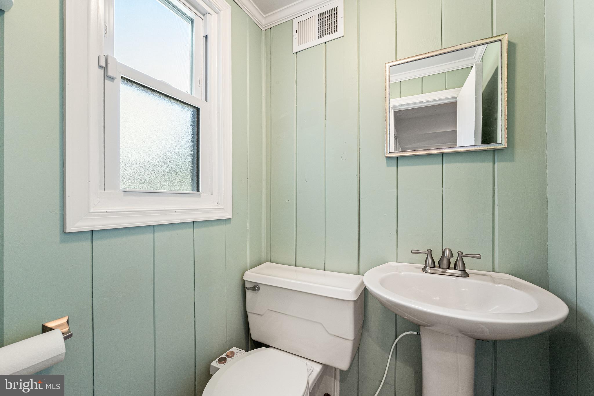 1018 Hopewell Road Downingtown, PA 19335 - Photo 17 of 37 Powder room- lower level