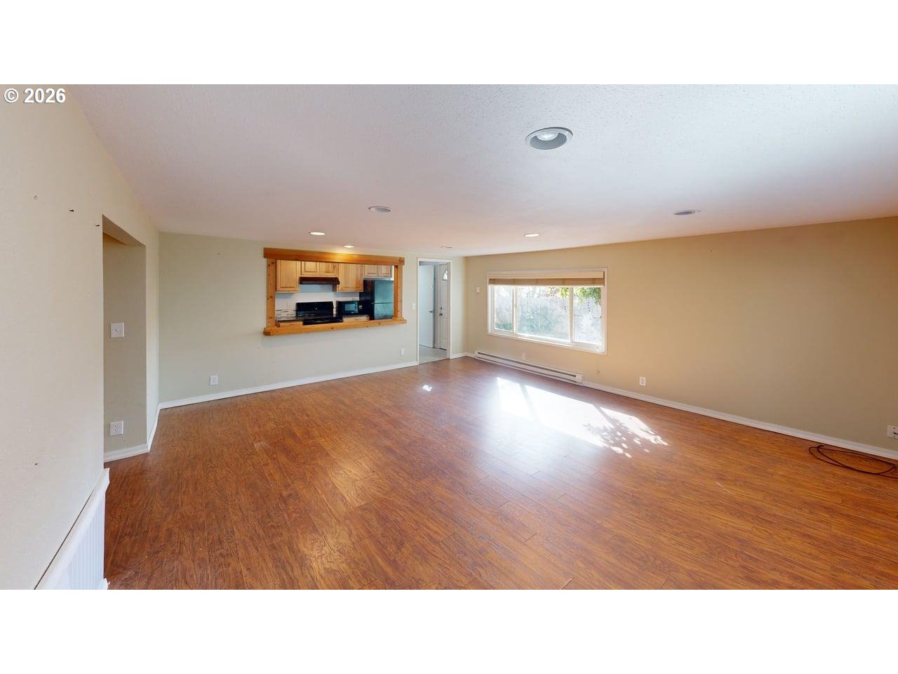 1214 Ransom Avenue Brookings, OR 97415 - Photo 21 of 33 Guest Quarters
