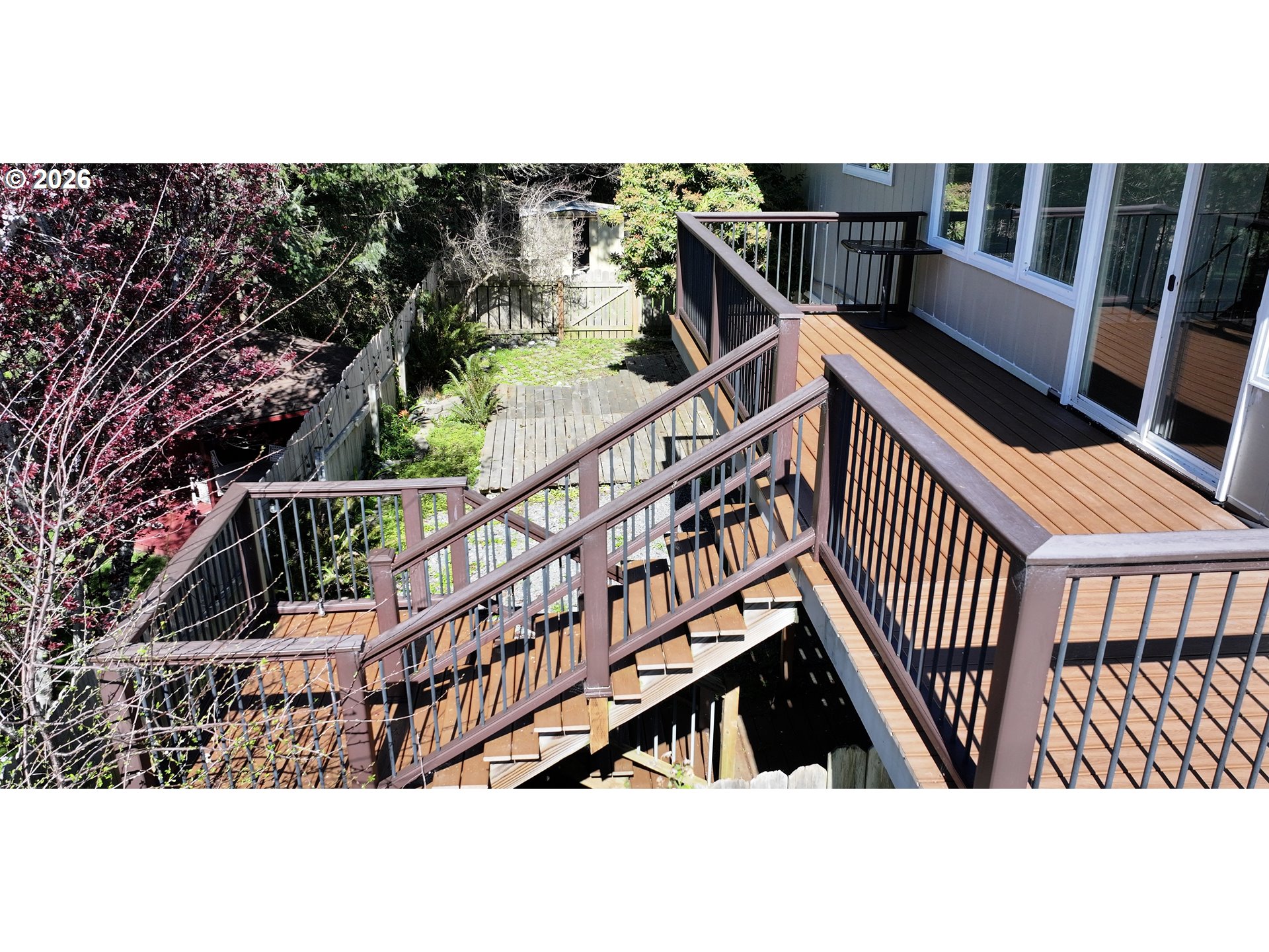 1214 Ransom Avenue Brookings, OR 97415 - Photo 29 of 33 Deck