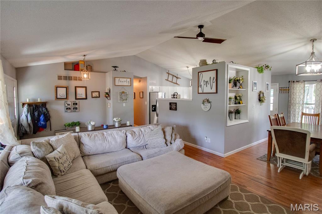 310 South Clinton Street Bunker Hill, IL 62014 - Photo 13 of 51