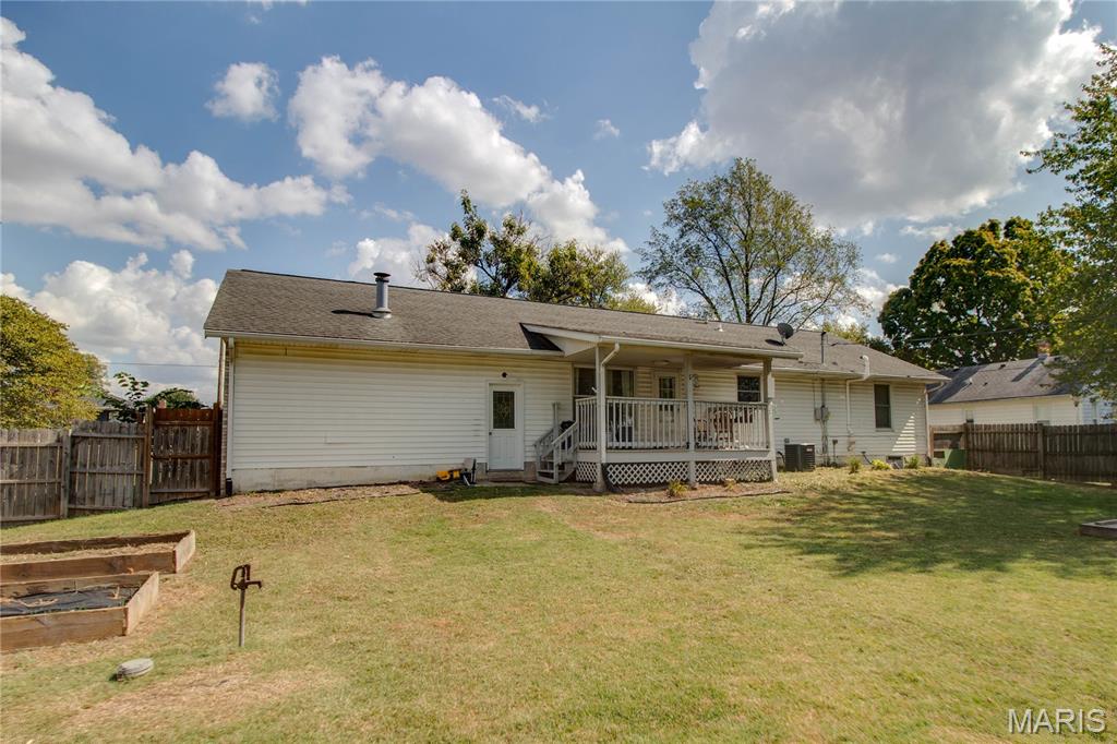 310 South Clinton Street Bunker Hill, IL 62014 - Photo 43 of 51