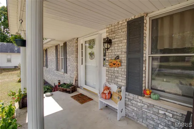 $275,000 | 310 South Clinton Street, Bunker Hill, IL 62014