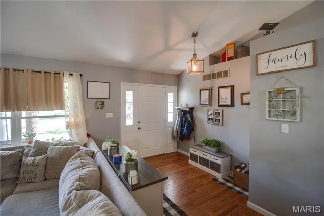 $275,000 | 310 South Clinton Street, Bunker Hill, IL 62014