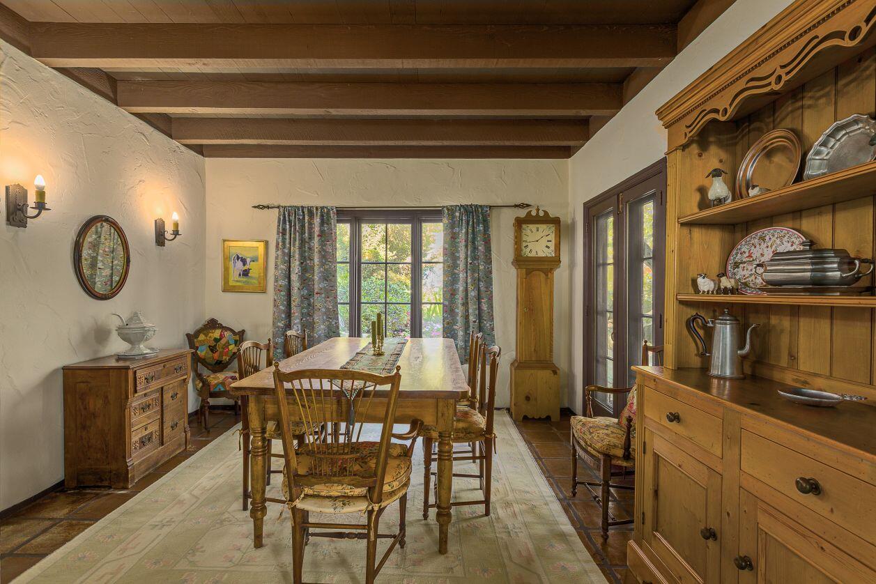 1600 Oramas Road Santa Barbara, CA 93103 - Photo 11 of 42 Dining Room