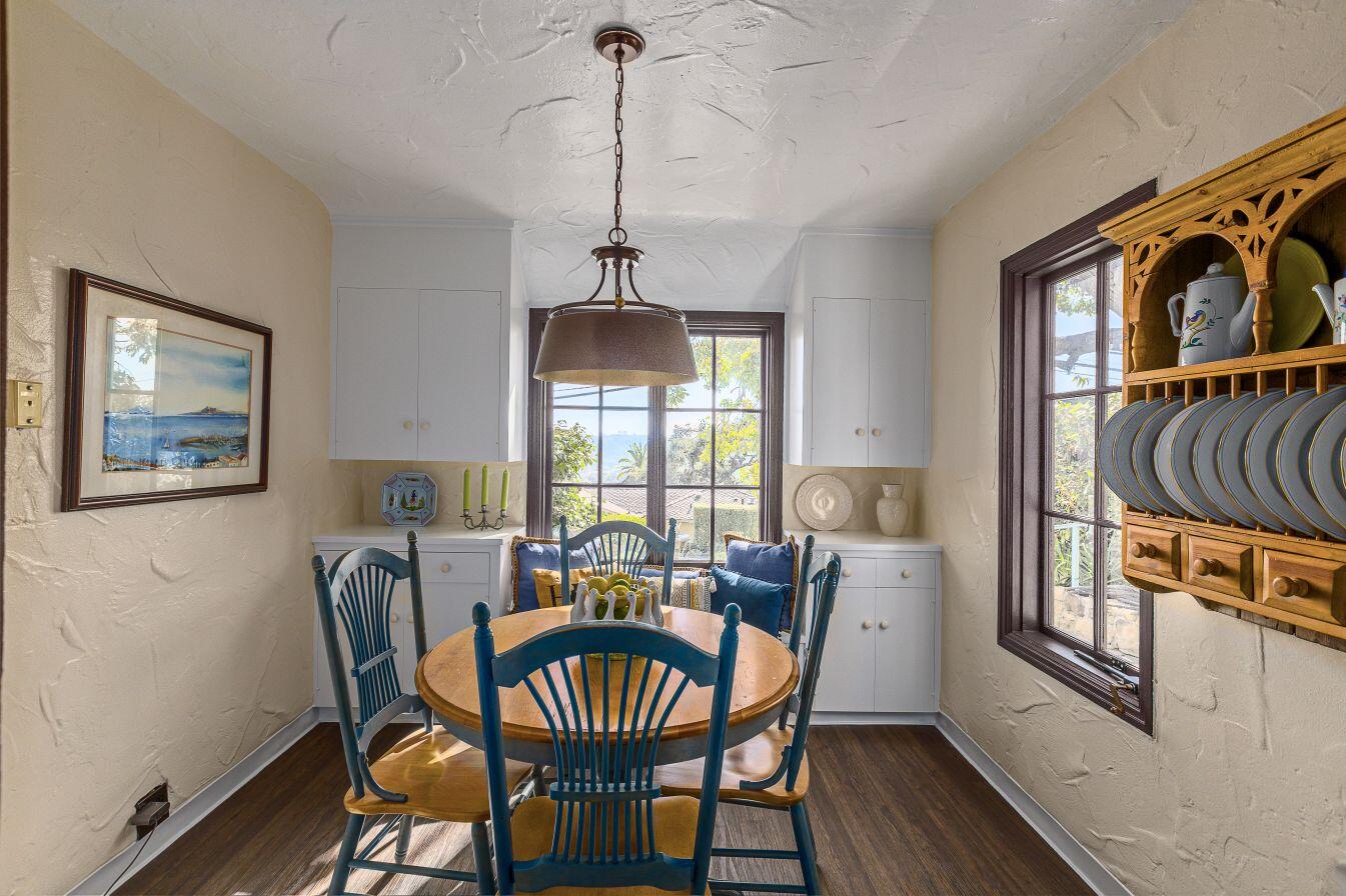 1600 Oramas Road Santa Barbara, CA 93103 - Photo 14 of 42 Breakfast Nook