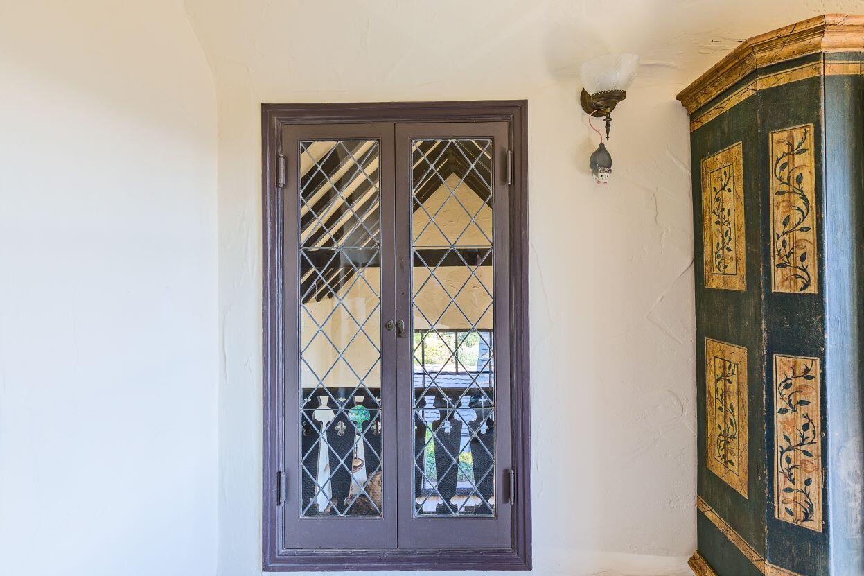 1600 Oramas Road Santa Barbara, CA 93103 - Photo 18 of 42 Primary Bedroom
