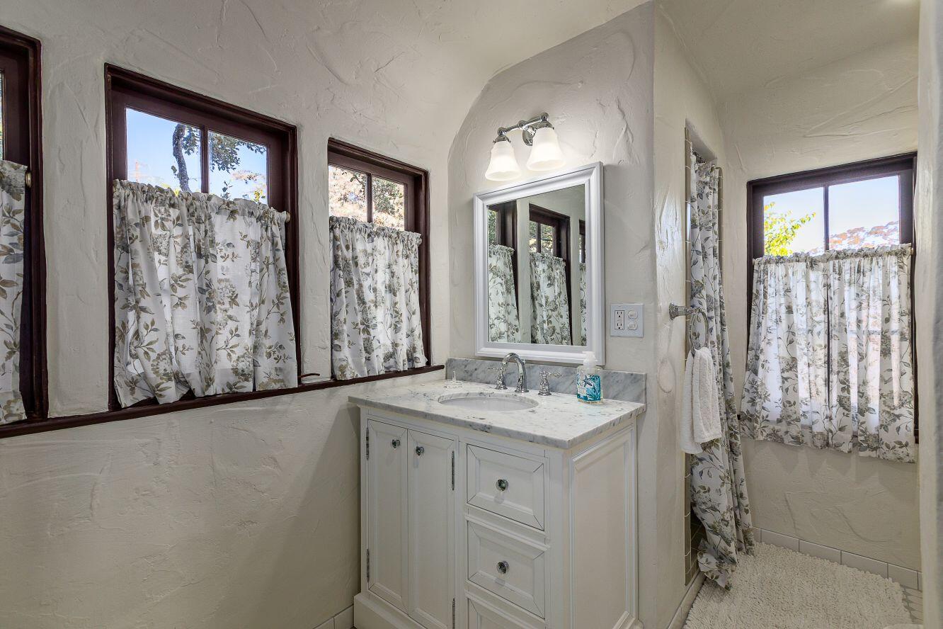 1600 Oramas Road Santa Barbara, CA 93103 - Photo 22 of 42 Bath 2