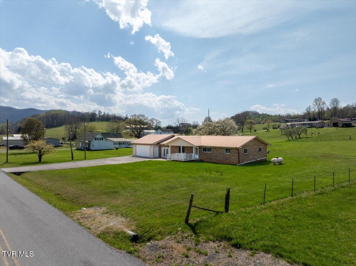 345 Arrowood Road Jonesborough, TN 37659 - Photo 2 of 74 01-WBP-Arrowood-1