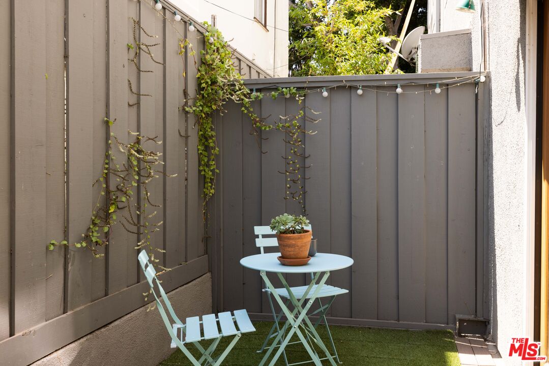 2408 34th Street, Unit 5 Santa Monica, CA 90405 - Photo 11 of 31