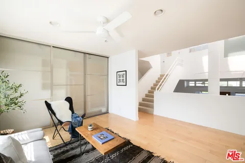 $1,599,000 | 2408 34th Street, Unit 5, Santa Monica, CA 90405