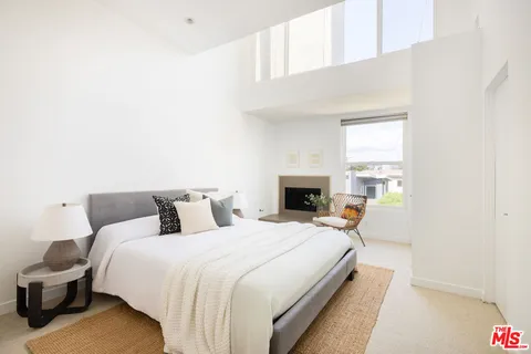 $1,599,000 | 2408 34th Street, Unit 5, Santa Monica, CA 90405
