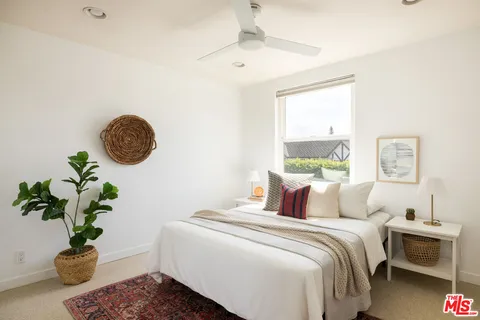 $1,599,000 | 2408 34th Street, Unit 5, Santa Monica, CA 90405