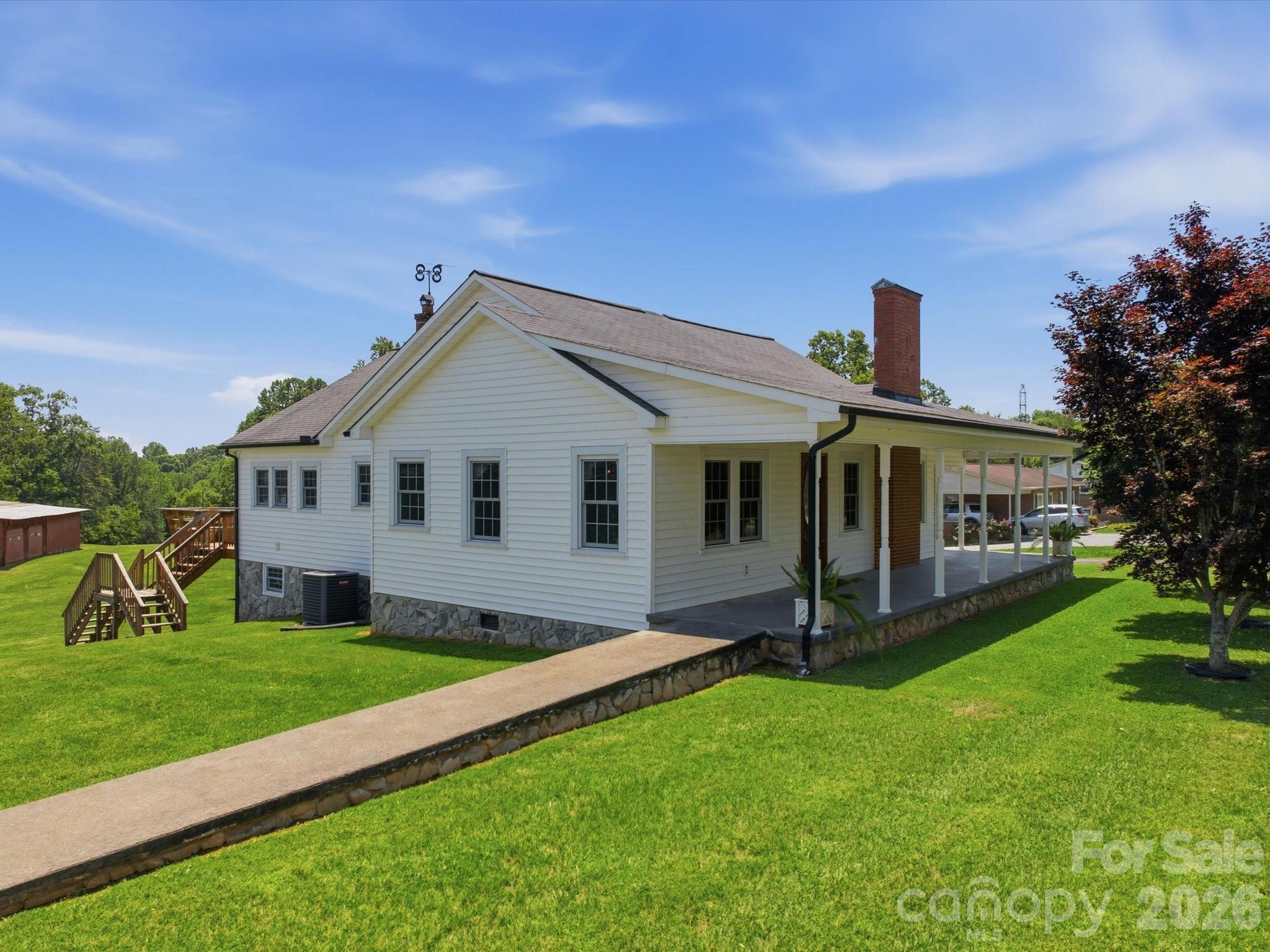 2401 Lail Road Morganton, NC 28655 - Photo 3 of 42